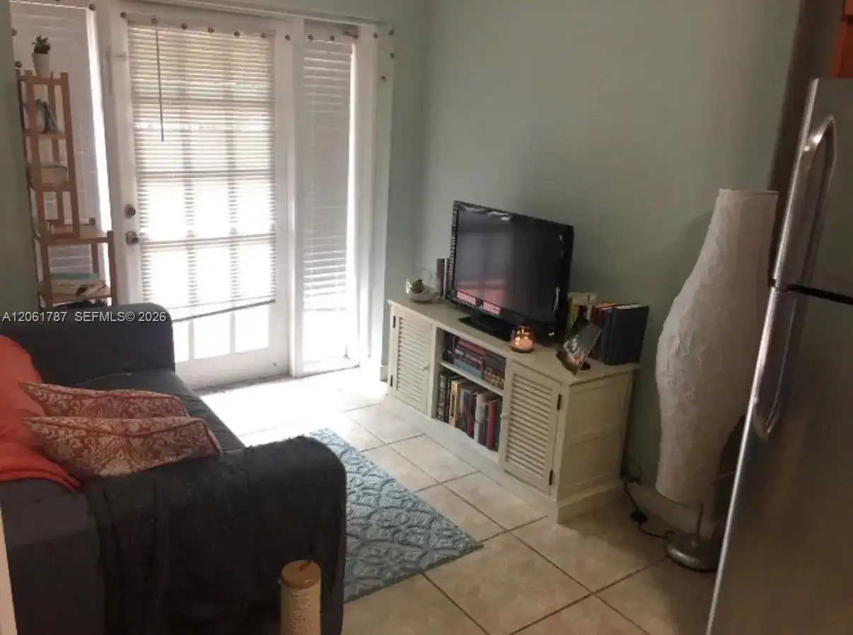 1200 Wallace St # B, Coral Gables FL 33134