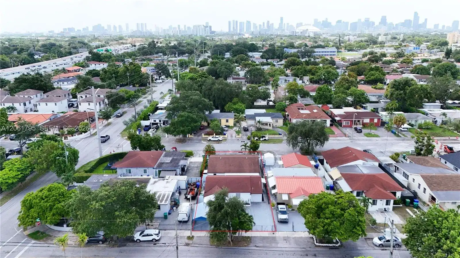 1055 NW 32nd Ct, Miami FL 33125