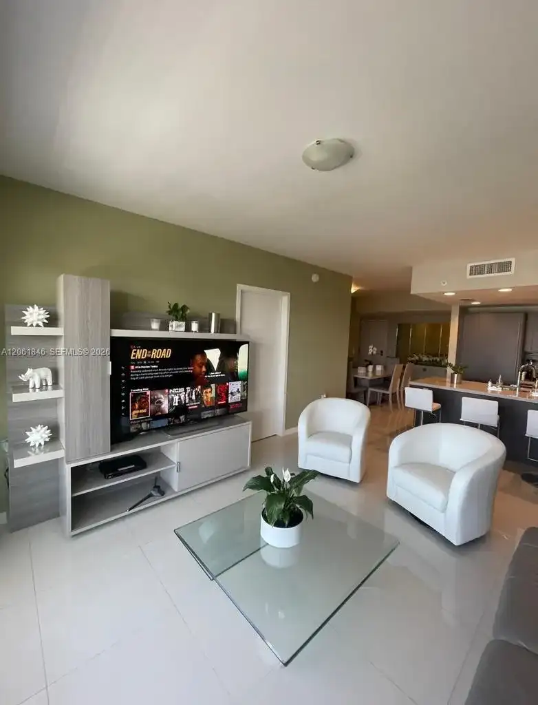 7661 NW 107th Ave # 608, Doral FL 33178
