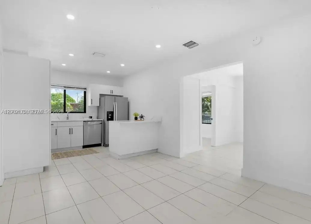 1918 NW 19th Ave, Miami FL 33125