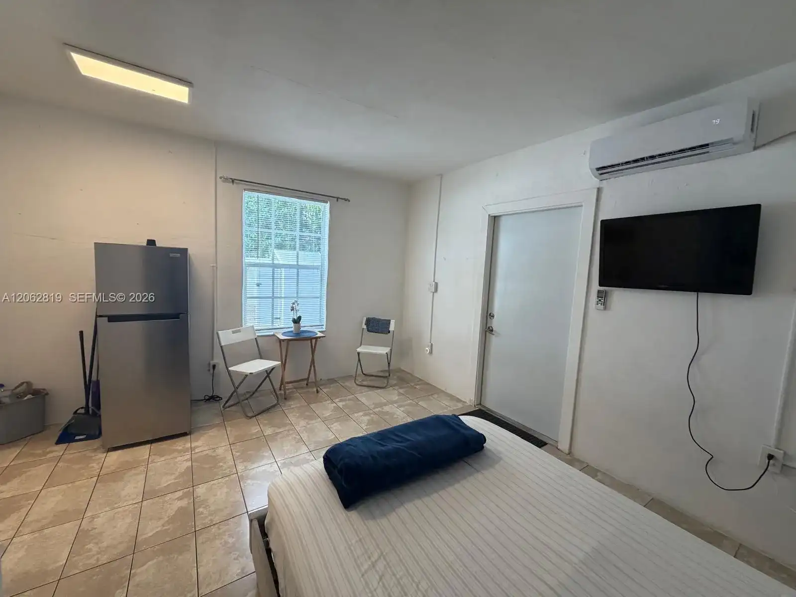 201 NE 169th St # 1, North Miami Beach FL 33162