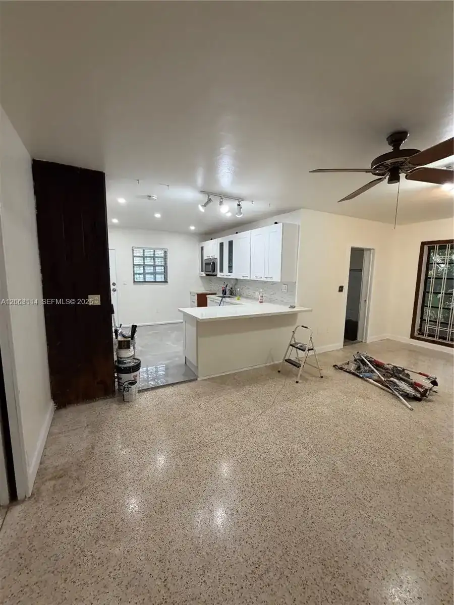 631 NE 60th St # A, Miami FL 33137