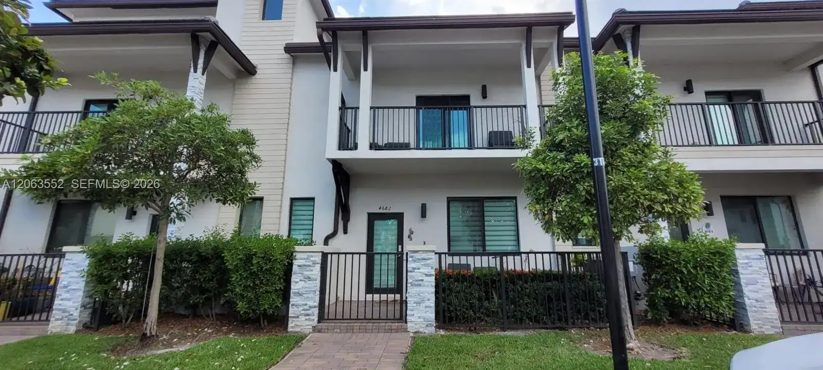 4682 NW 83rd Ave, Doral FL 33166