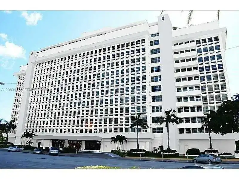 700 Biltmore Way # 215, Coral Gables FL 33134