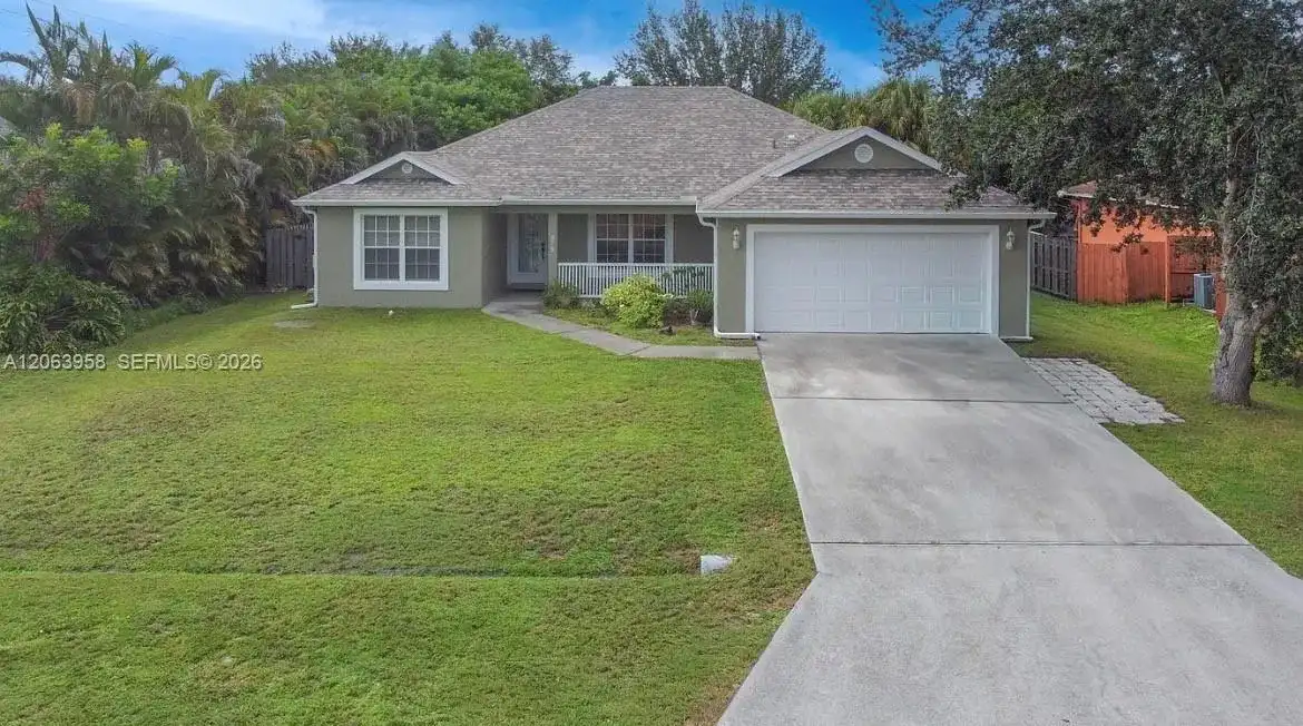 679 Sw post terrace # 1, Port St. Lucie FL 34953