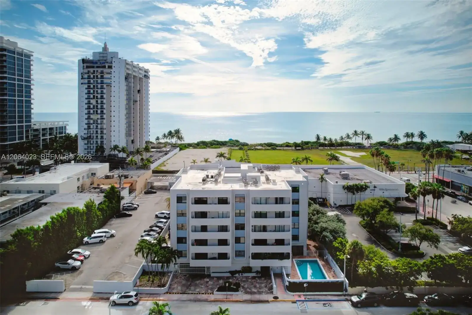 6725 Harding Ave # 504, Miami Beach FL 33141