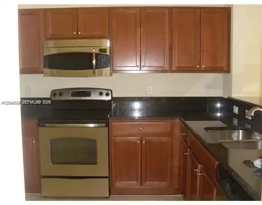 11501 NW 89th St # 105, Doral FL 33178