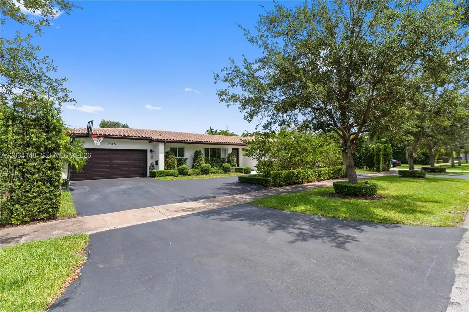 735 Benevento Ave, Coral Gables FL 33146