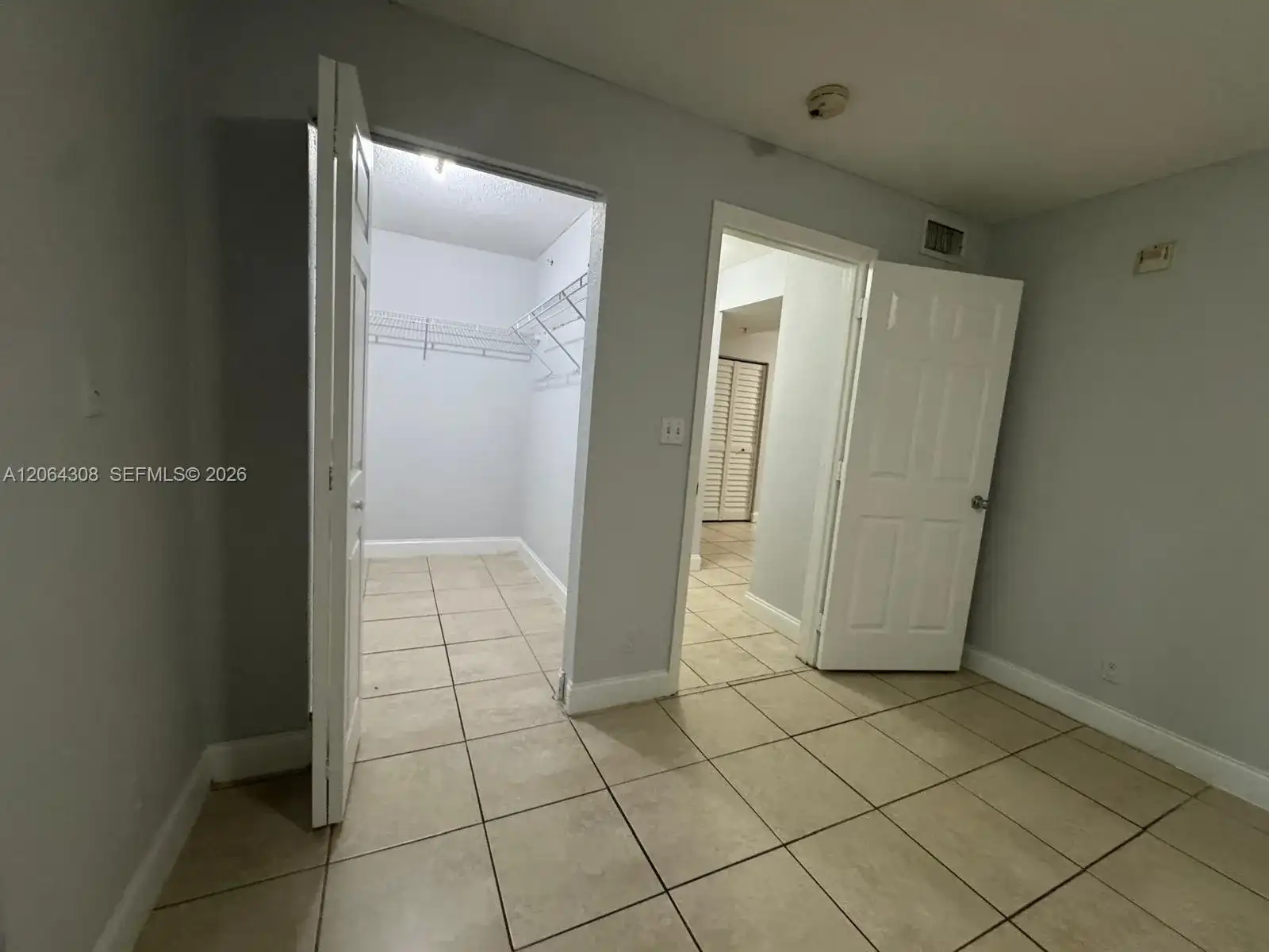 4271 NW 5th St # 130, Plantation FL 33317