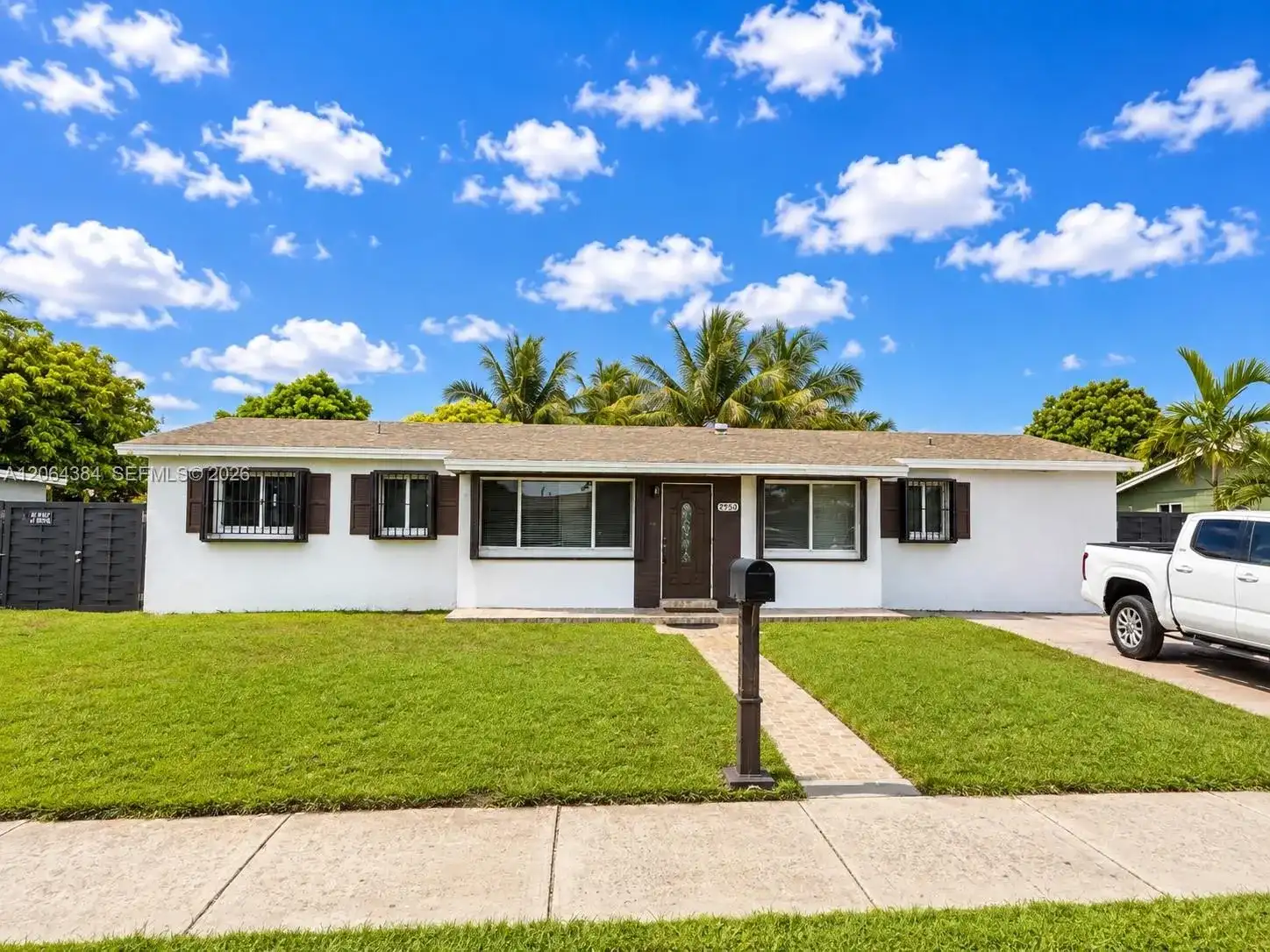 2950 NW 210th Ter, Miami Gardens FL 33056