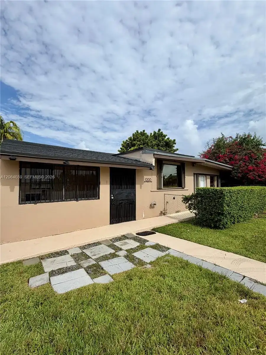 1200 NW 37th Ave # 2, Miami FL 33125