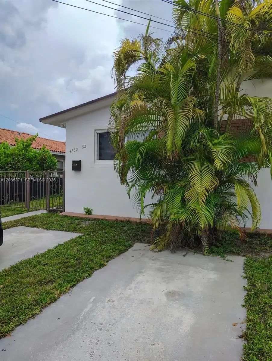 4250 NW 3rd St # 4250, Miami FL 33126