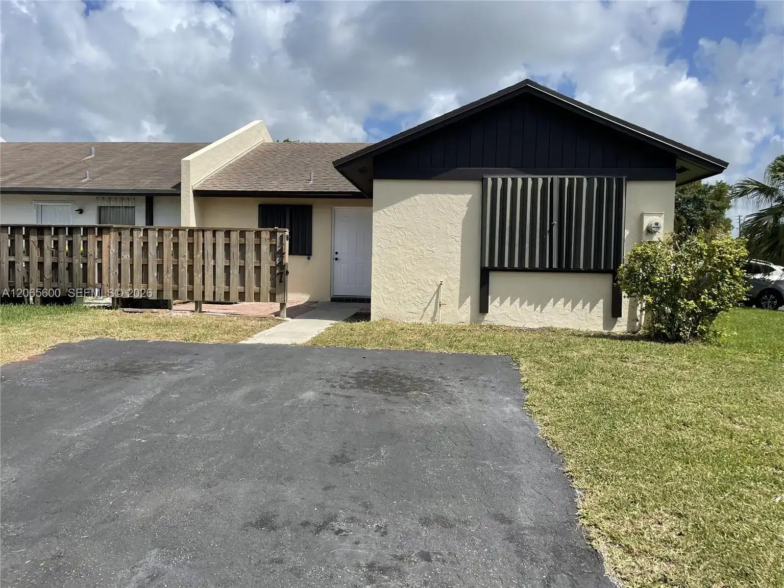 1447 Towhee St, Homestead FL 33035