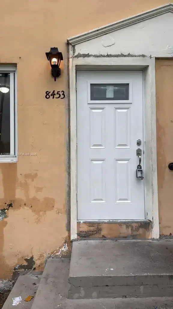 8453 NW 5th Ave # 8453, Miami FL 33150