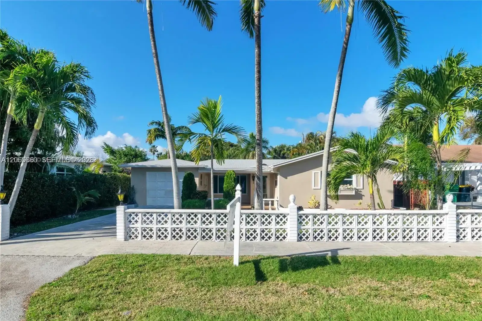 617 NE 2nd Pl, Dania Beach FL 33004