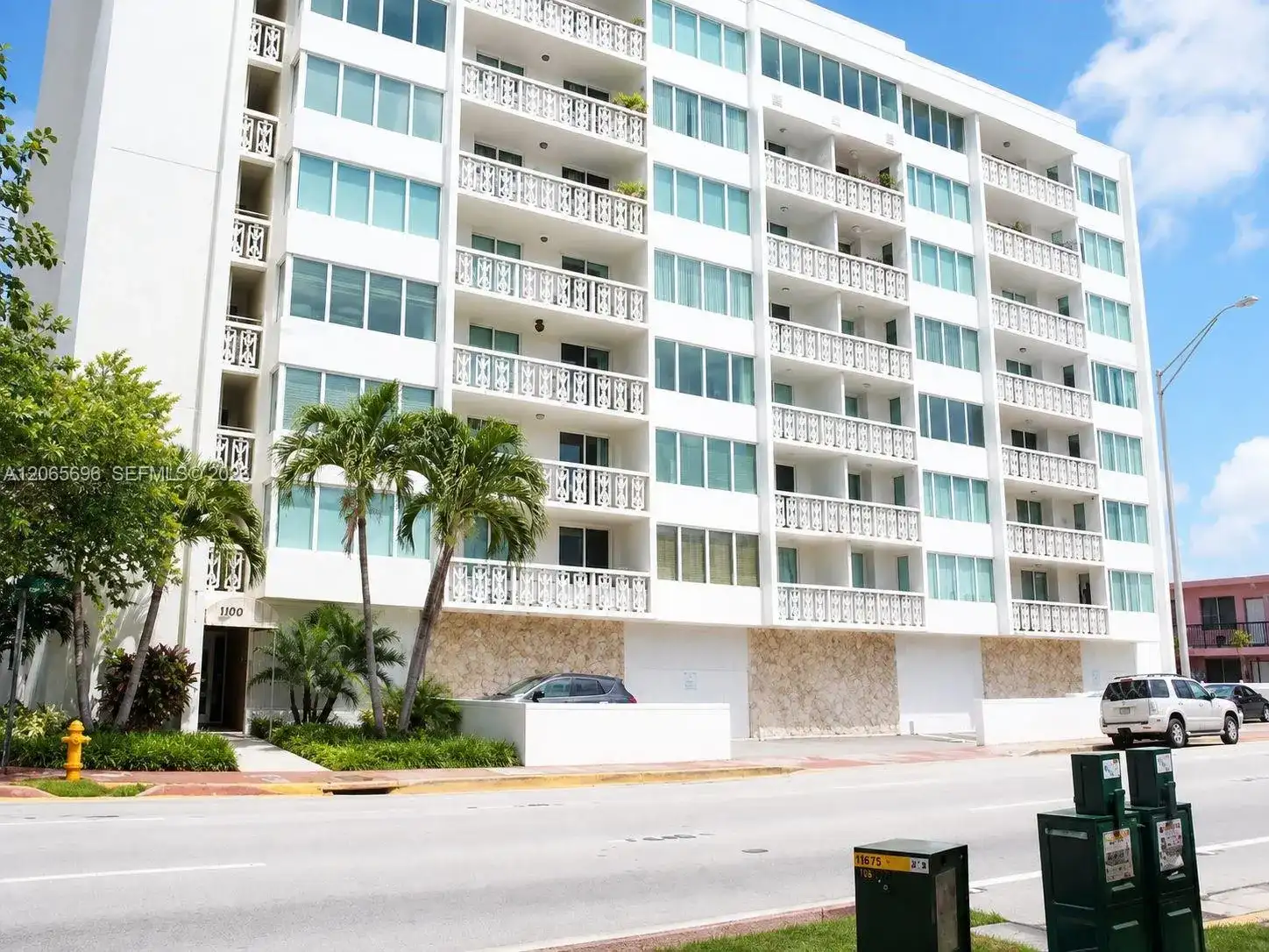 8233 Harding Ave # 703, Miami Beach FL 33141