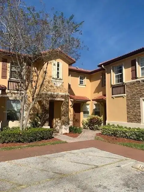 3355 NE 13th Cir Dr # 28, Homestead FL 33033
