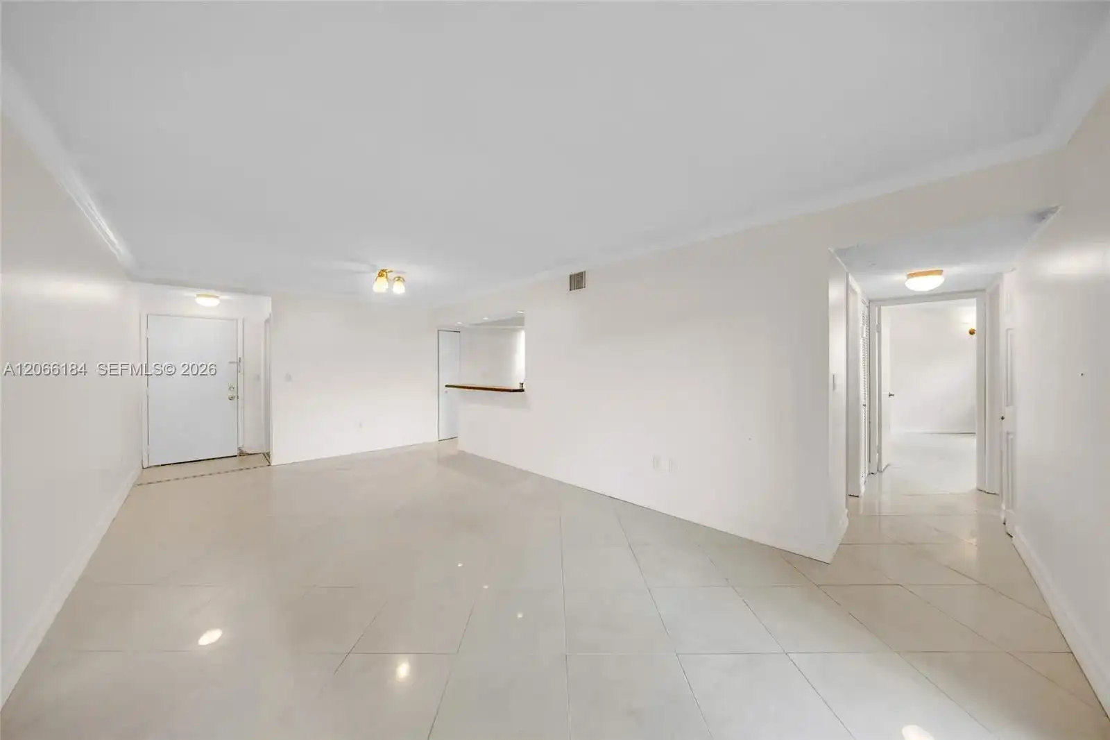9405 Fontainebleau Blvd # 112, Miami FL 33172