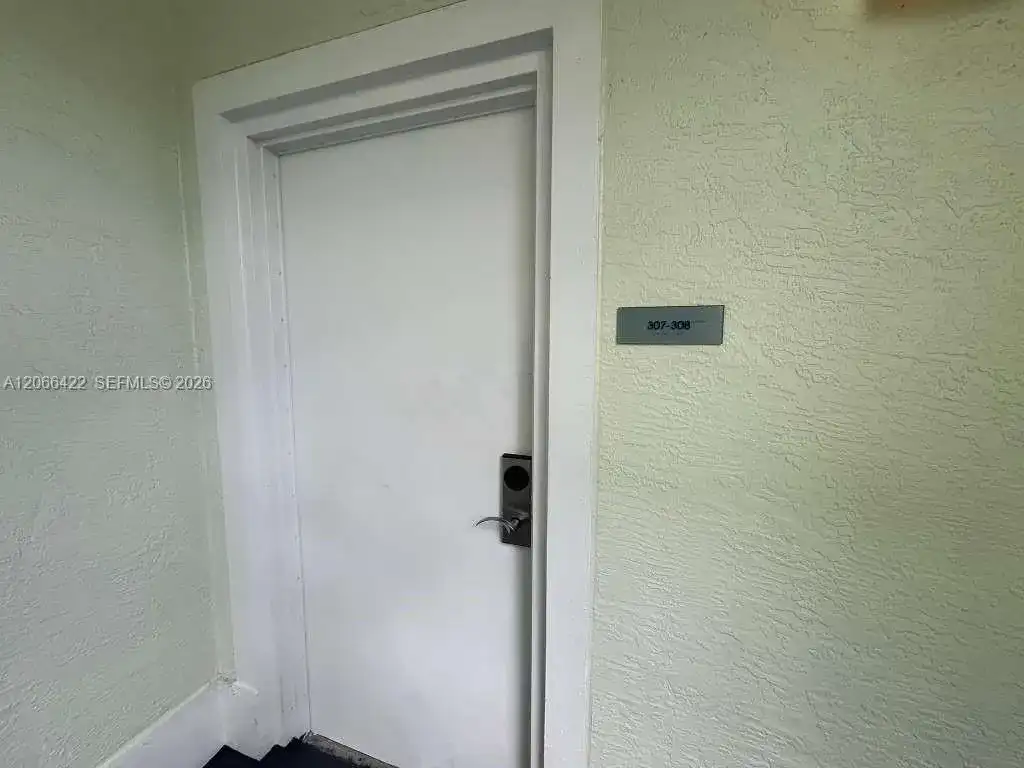 5300 NW 87th Ave # 307, Doral FL 33178