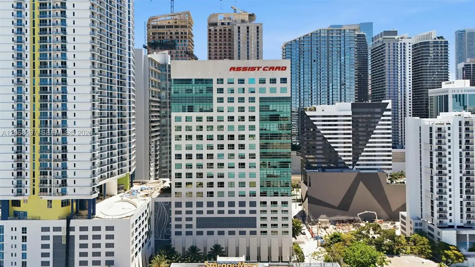 175 SW 7th St # 1614, Miami FL 33130