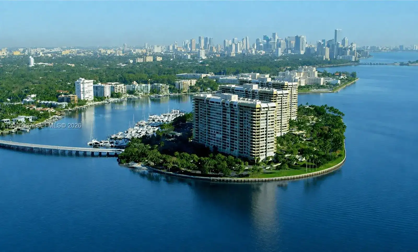 3 Grove Isle Dr # C1208, Miami FL 33133