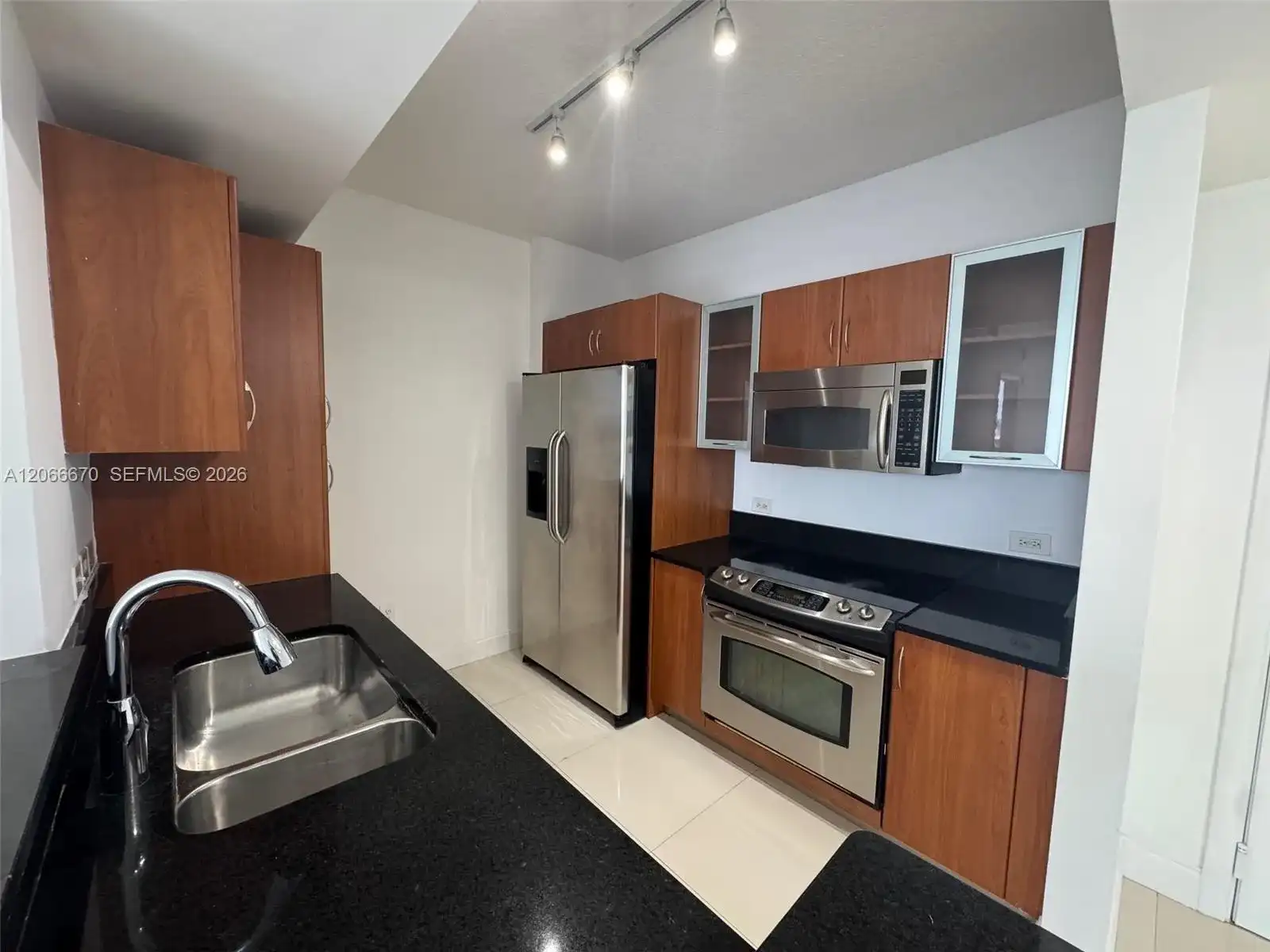 18800 NE 29 AV # 1005, Aventura FL 33180