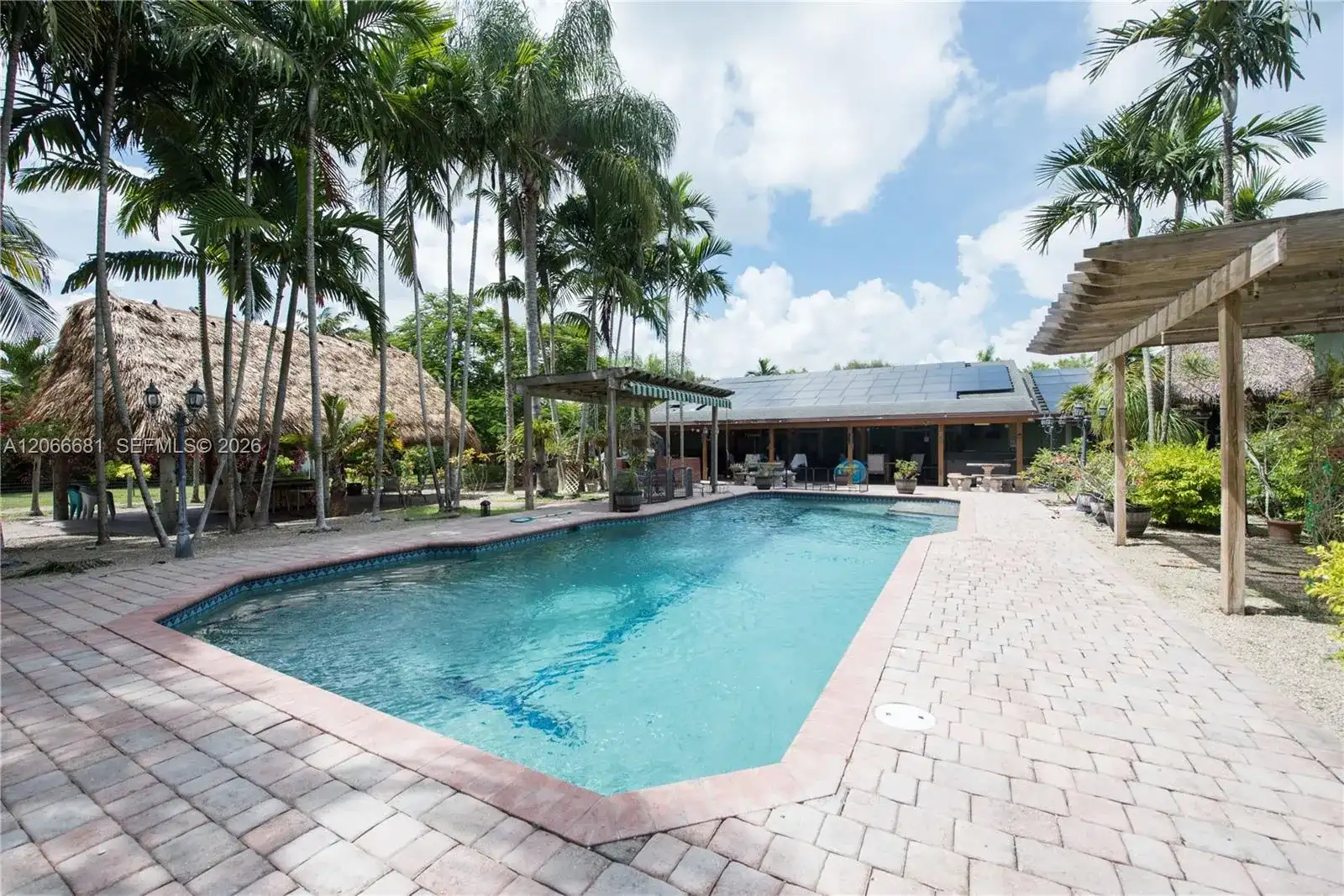 15720 SW 258th St, Homestead FL 33031