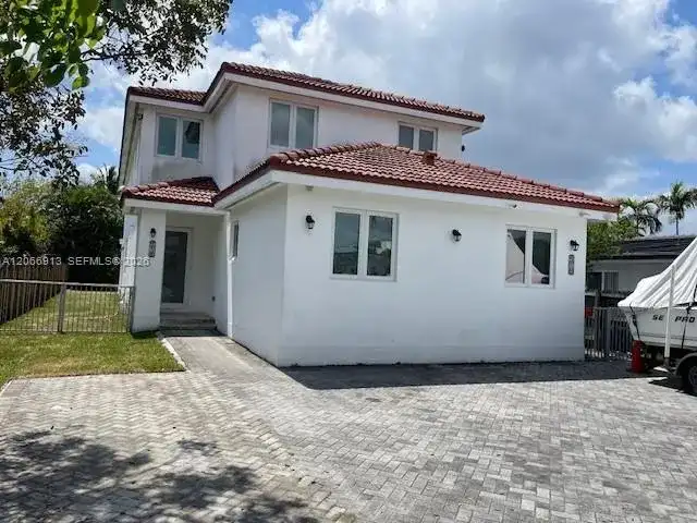 9010 SW 25th St # 1, Miami FL 33165