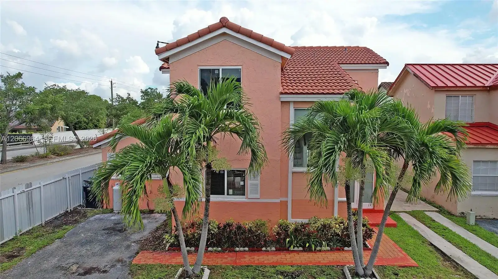 12693 NW 8th Ter, Miami FL 33182