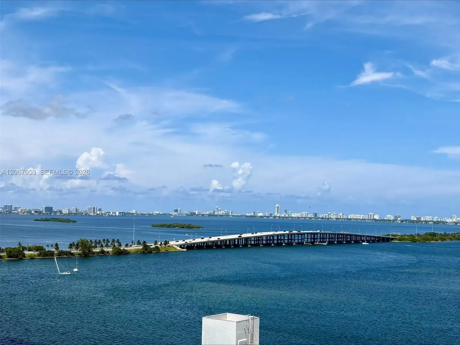 480 NE 30th St # 1701, Miami FL 33137