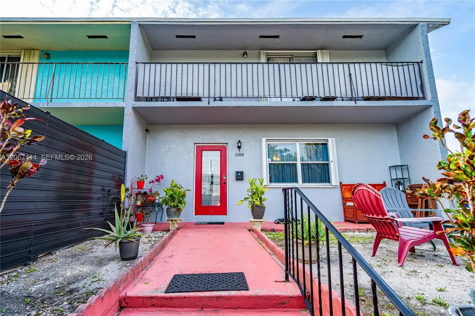 2100 NE 170th St, North Miami Beach FL 33162