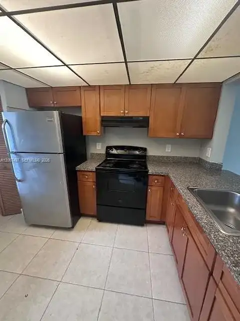 20725 NE 8th Ct # 11, Miami FL 33179