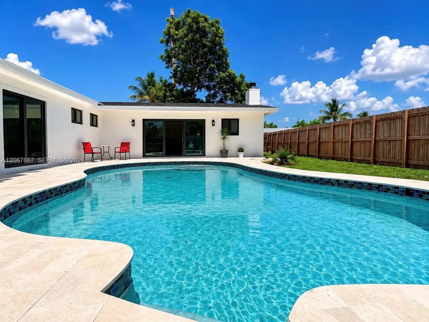 3431 NE 8th Ave, Oakland Park FL 33334