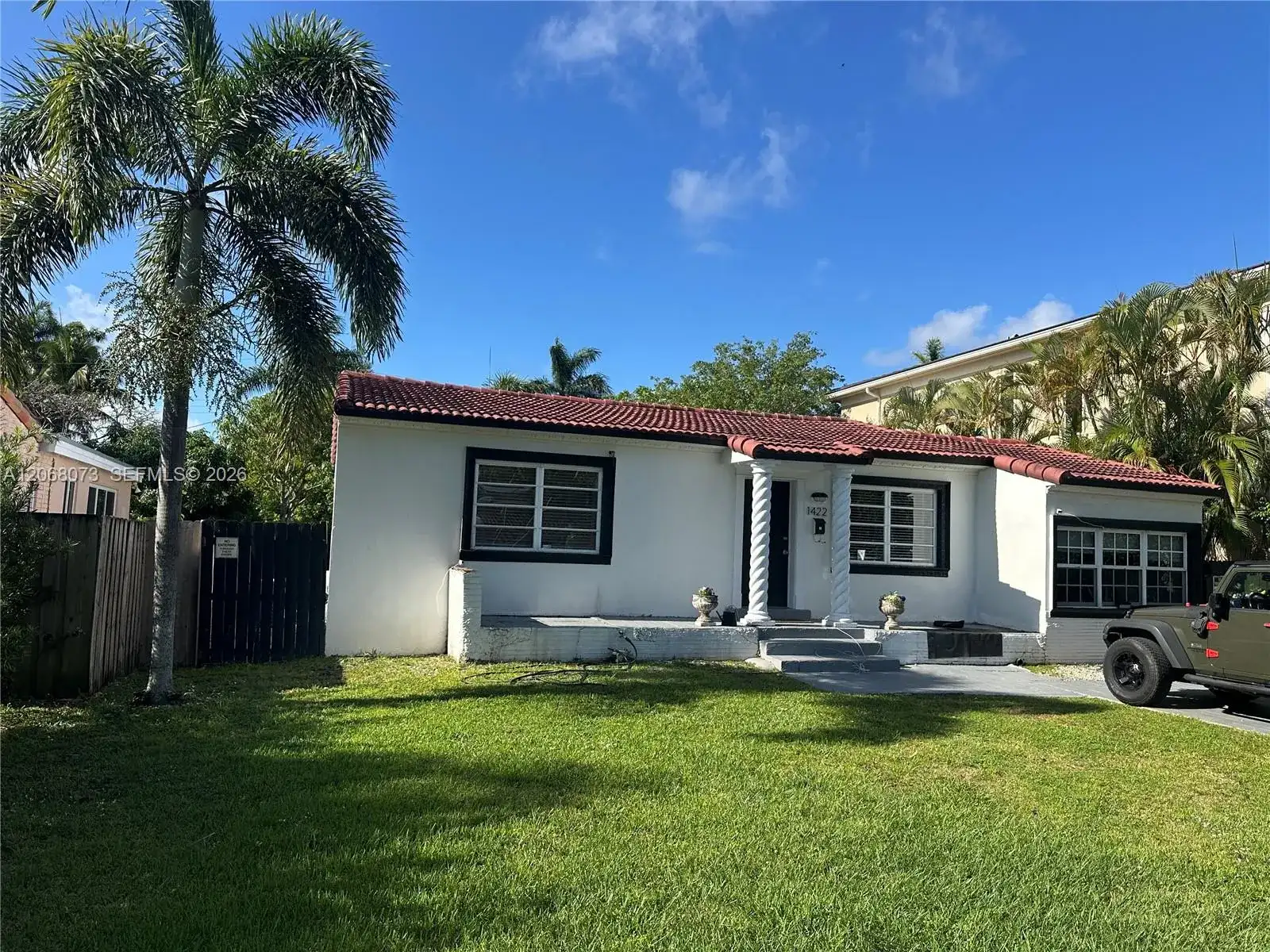 1422 Wiley St, Hollywood FL 33020