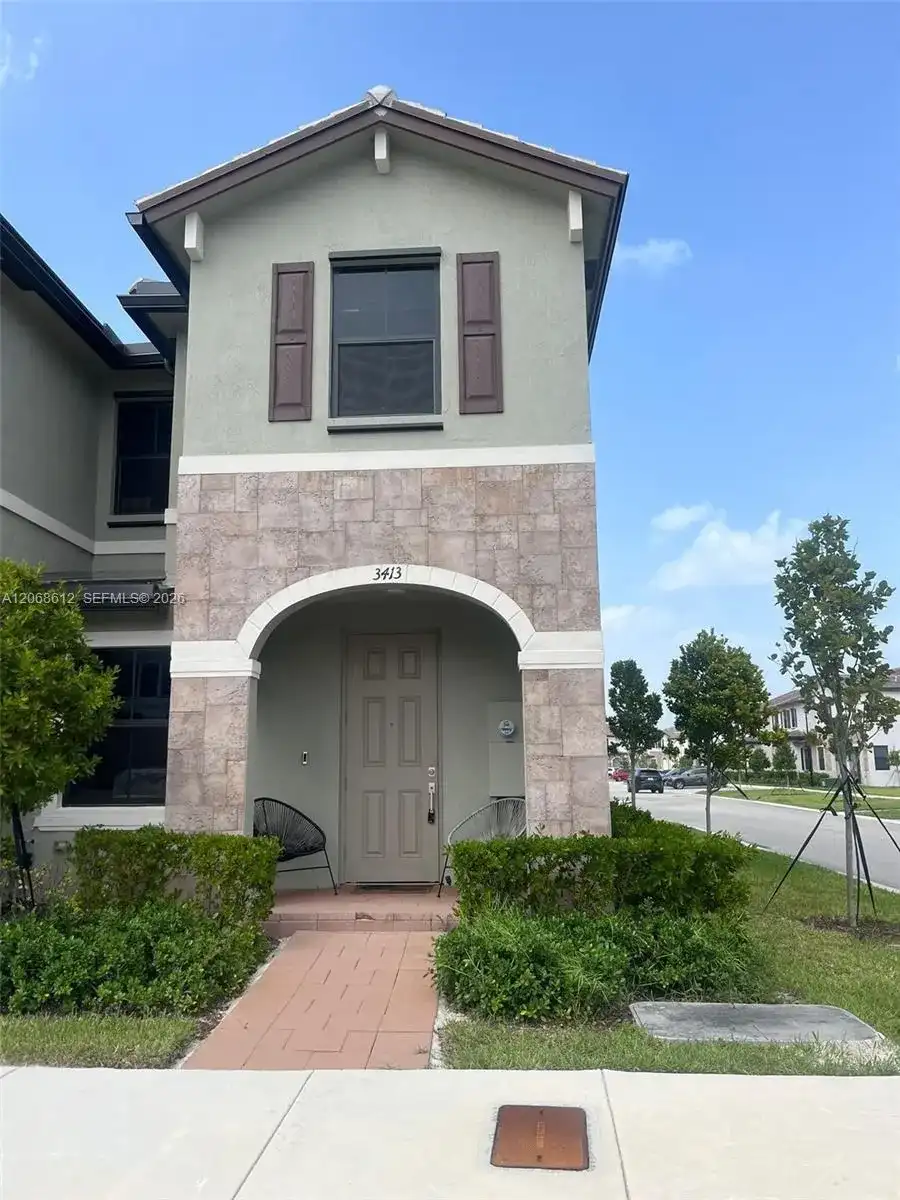 3413 W 113th St # 3413, Hialeah FL 33018
