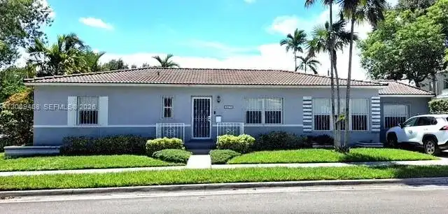 2470 SW 23rd Ave, Miami FL 33145