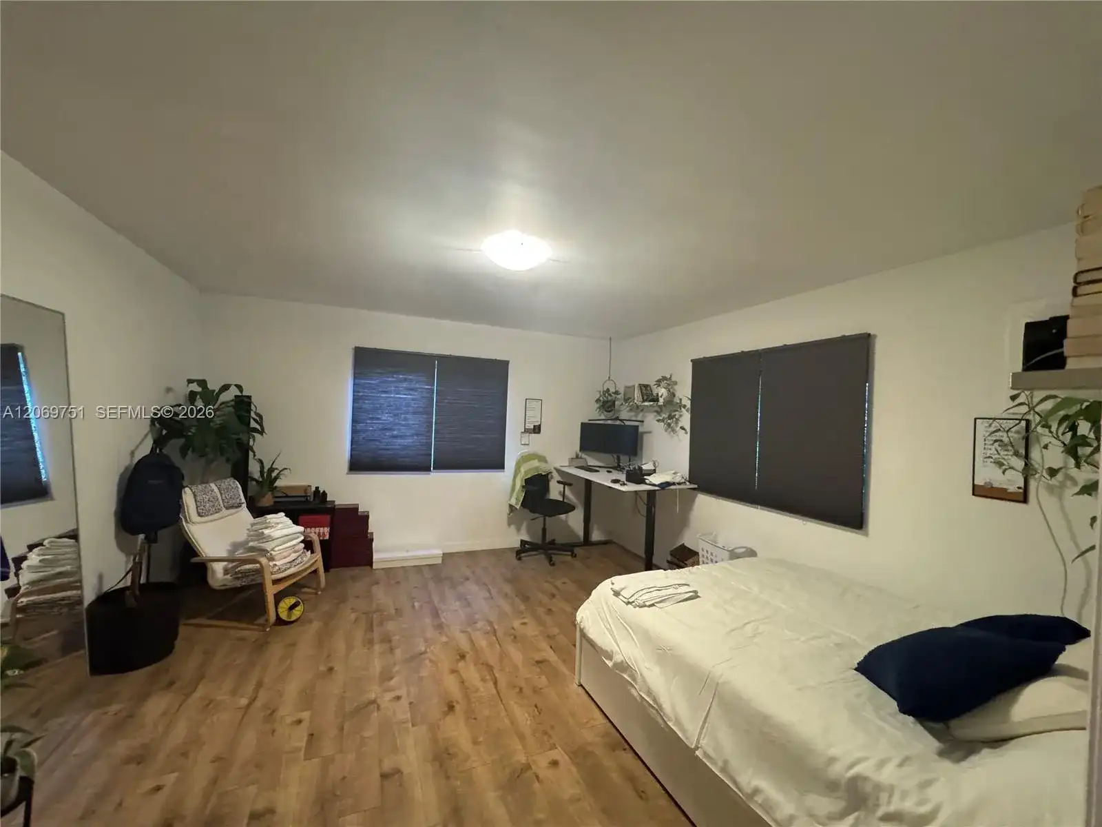 329 NW 44th St # 1, Miami FL 33127