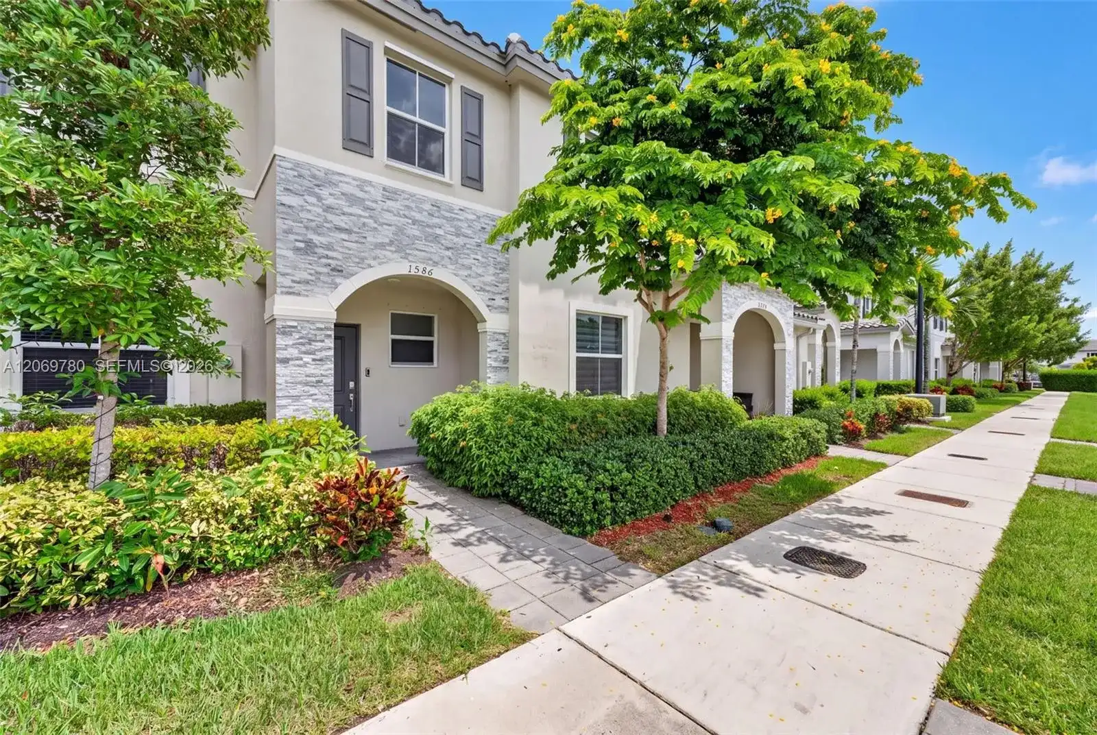 1586 SE 27th Ter # 1586, Homestead FL 33035