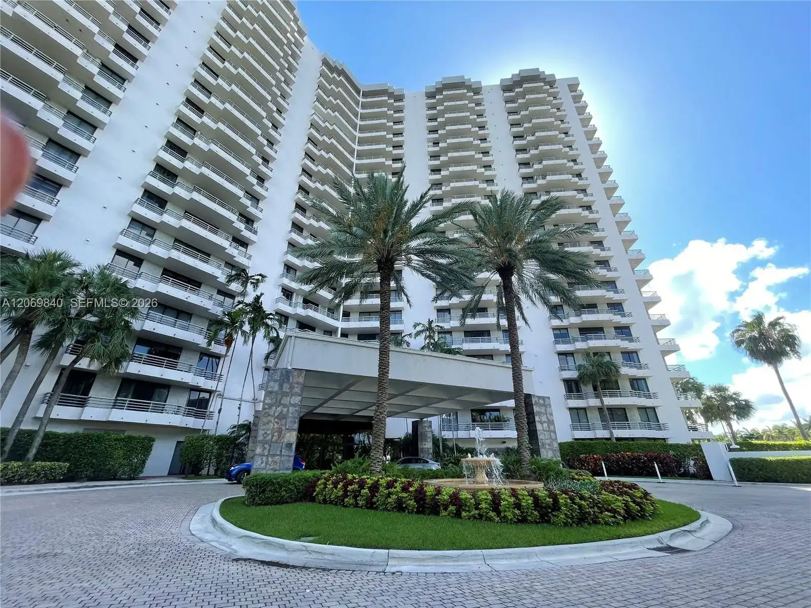 3300 NE 191st St # 1918, Aventura FL 33180