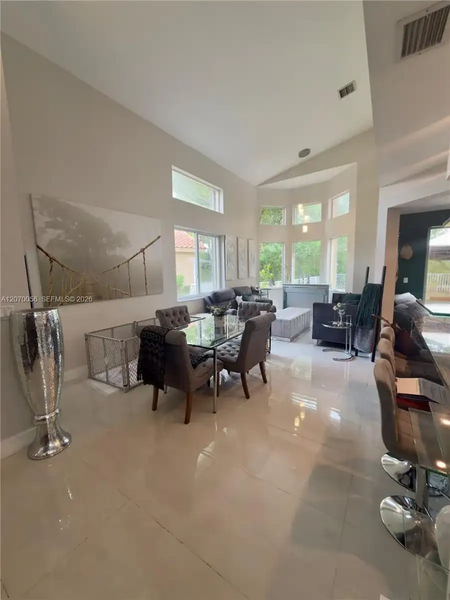 5691 NW 125th Ave, Coral Springs FL 33076