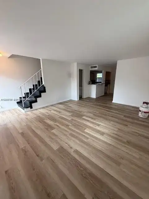 2010 NW 59th Way # 1, Lauderhill FL 33313