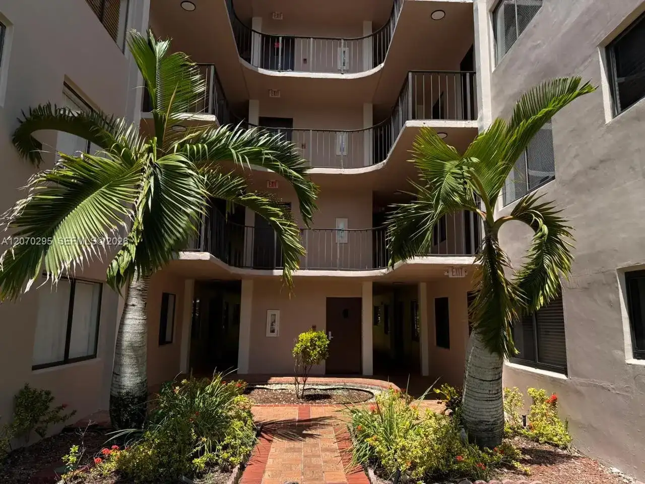 8420 SW 133rd Ave Rd # 317, Miami FL 33183