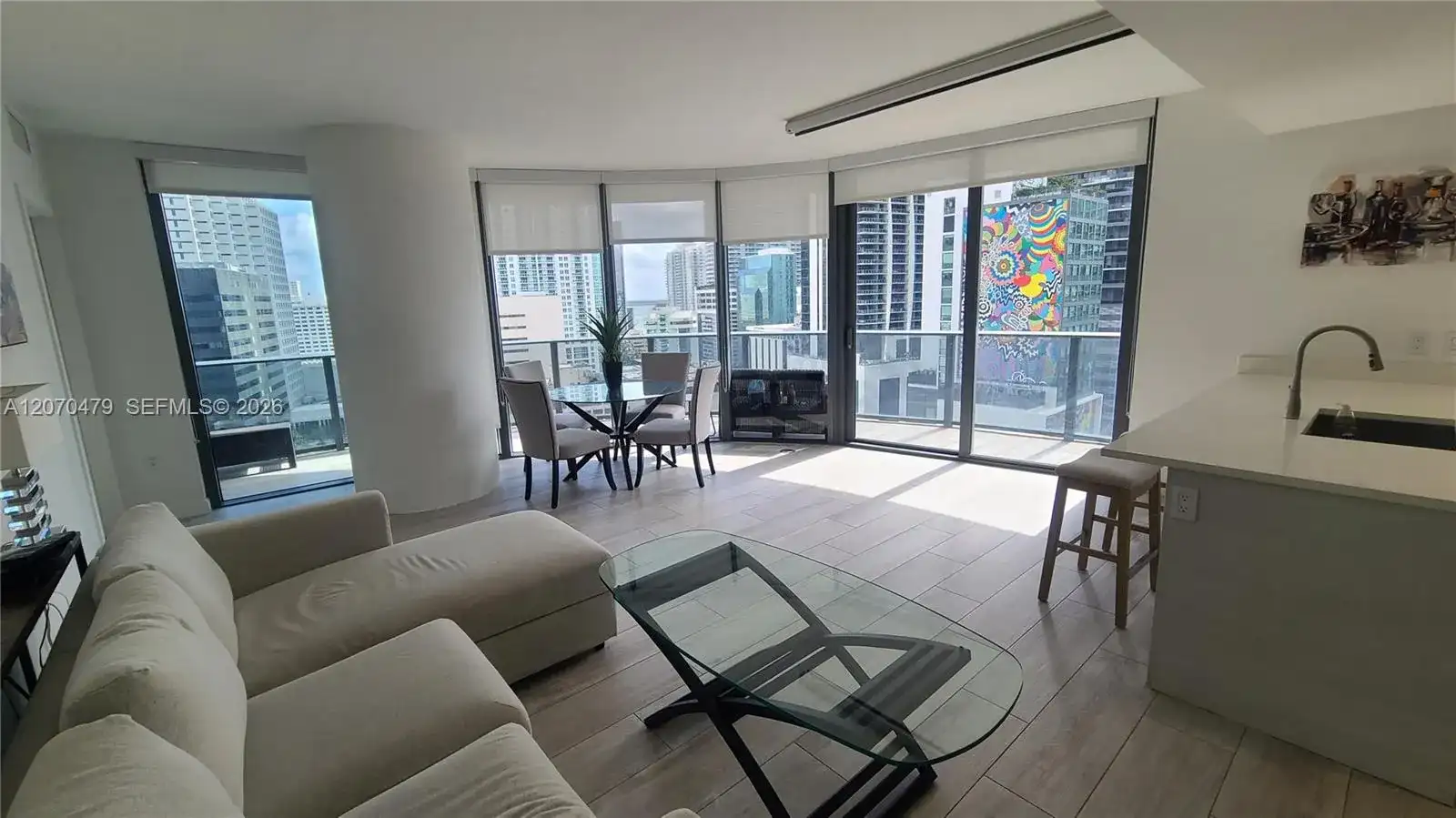 45 SW 9th St # 1503, Miami FL 33130
