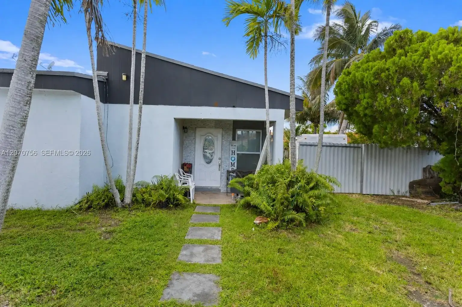 12021 SW 209th St, Miami FL 33177