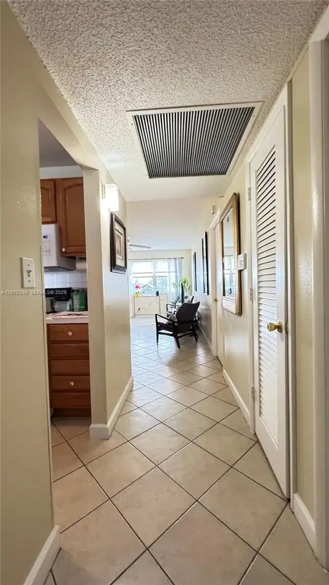 2200 Park Ln # 311, Hollywood FL 33021