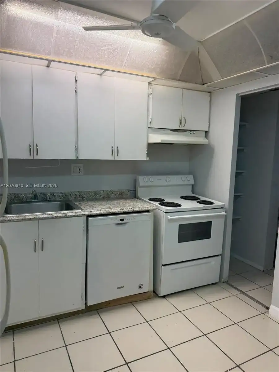 7925 S Colony Cir S # 108, Tamarac FL 33321