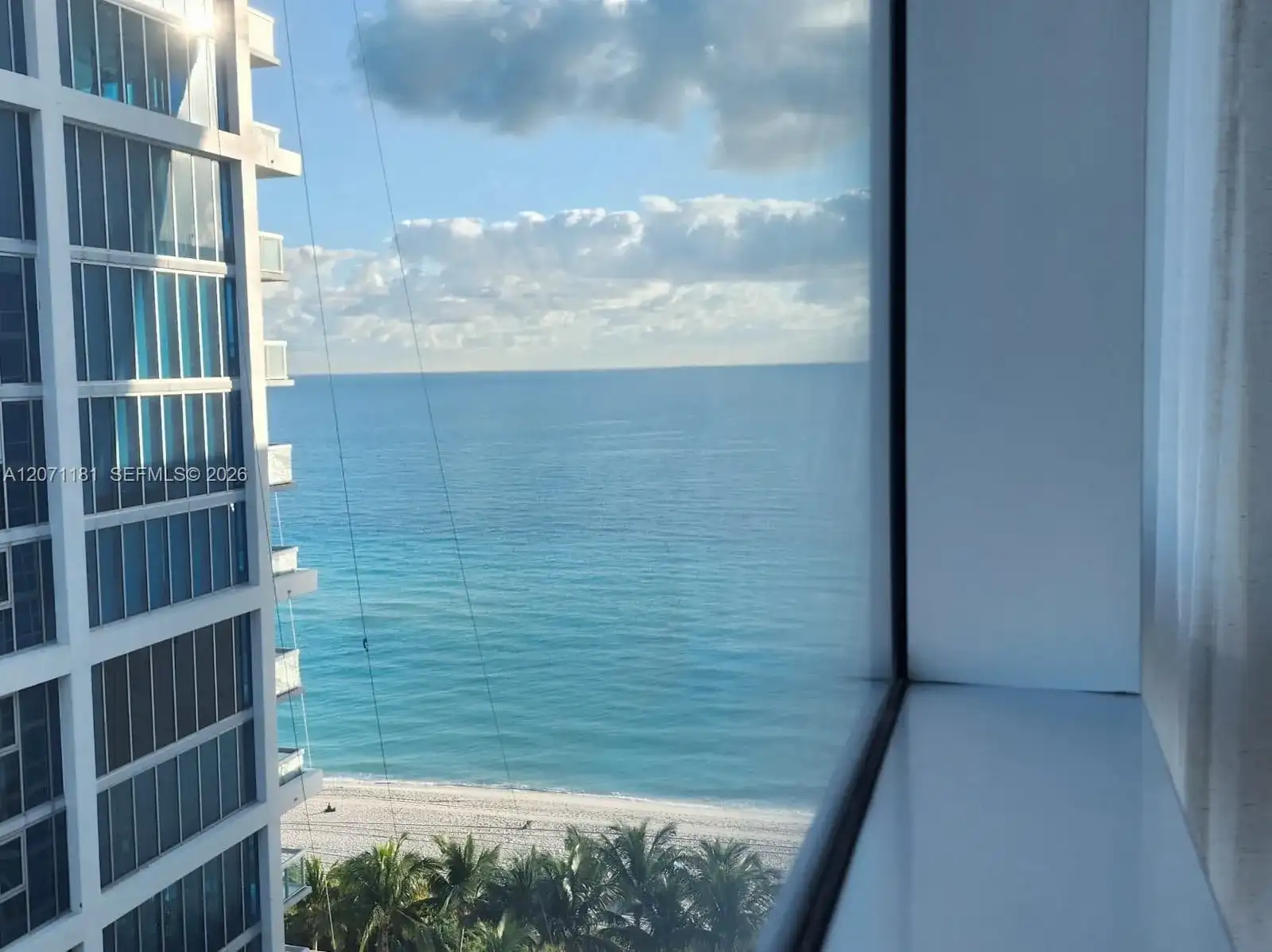 6801 Collins Ave, Miami Beach FL 33141