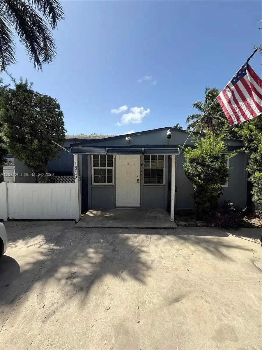 1812 Coolidge St # 1, Hollywood FL 33020