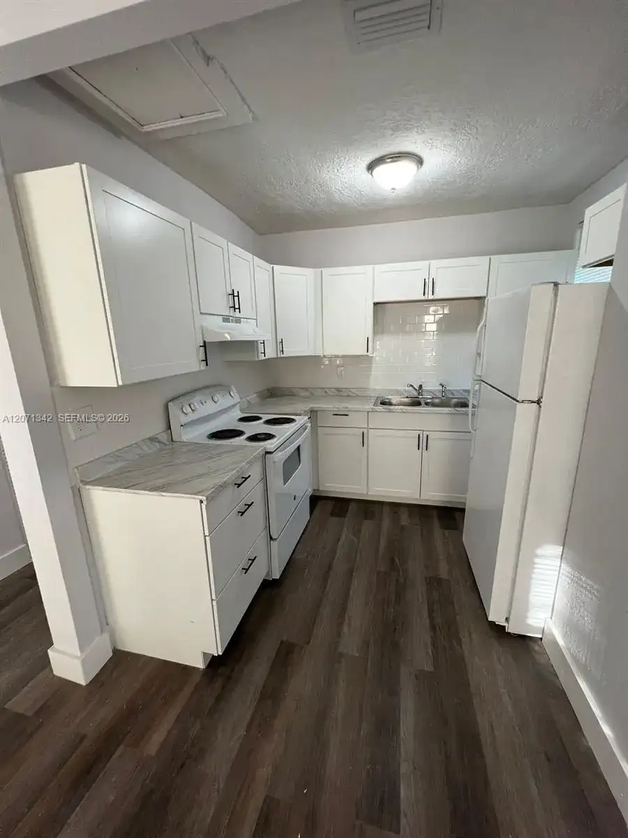 5703 Ave B # 1, Jacksonville FL 32209