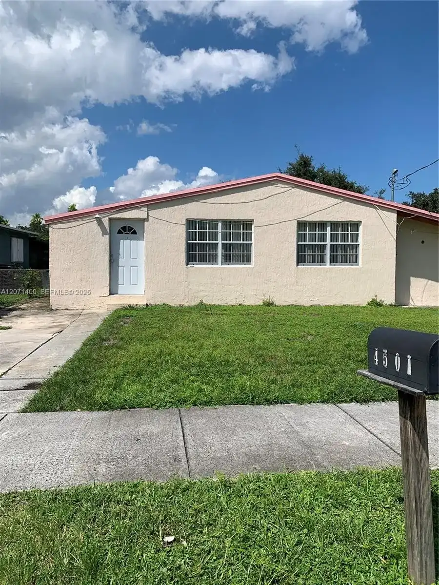 4501 SW 25th St # 0, West Park FL 33023